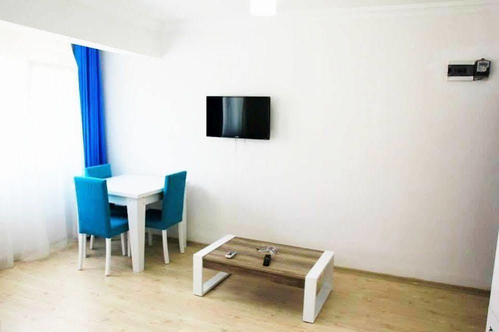 Mavi Butik Apart Çeşme Luaran gambar
